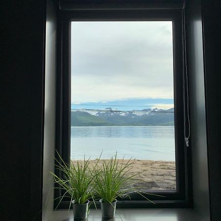 Hotel Bedehuset Basecamp Senja Skaland Exterior foto